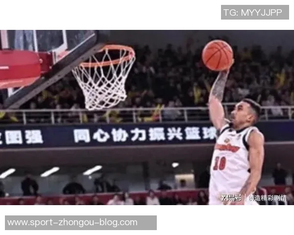 奎因下半场主动出击贡献14分16板12助教练鼓励我打得更具侵略性